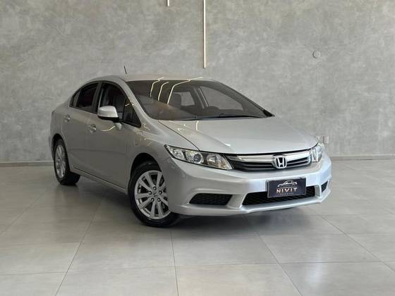 HONDA CIVIC 1.8 LXS 16V FLEX 4P MANUAL